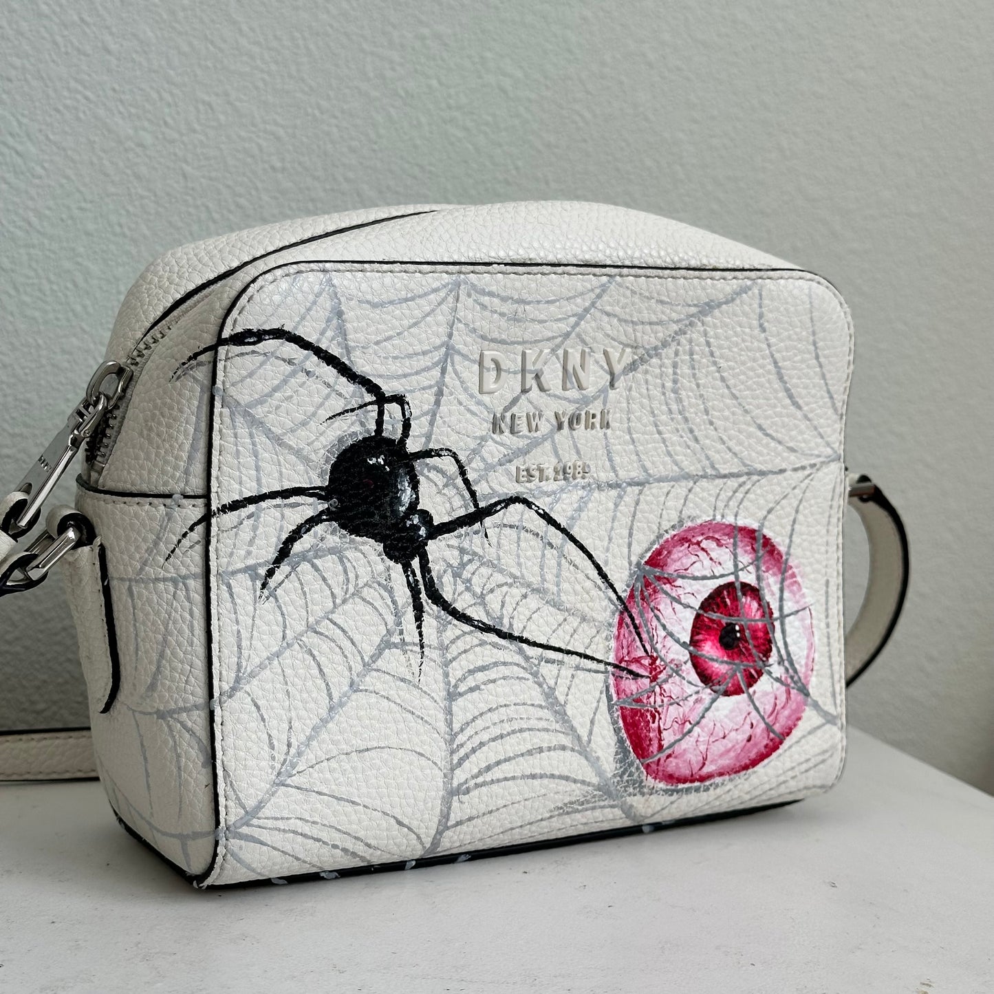 Spider purse